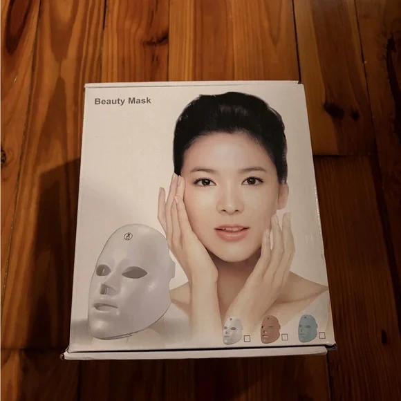 🚨 {LED Mask} - Picture 9 of 10